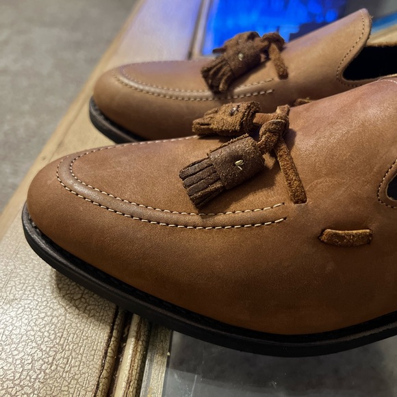 NWOB Allen Edmonds Nubuck Suede Tassel Loafers for Men Brown 9.5M - Picture 4 of 13